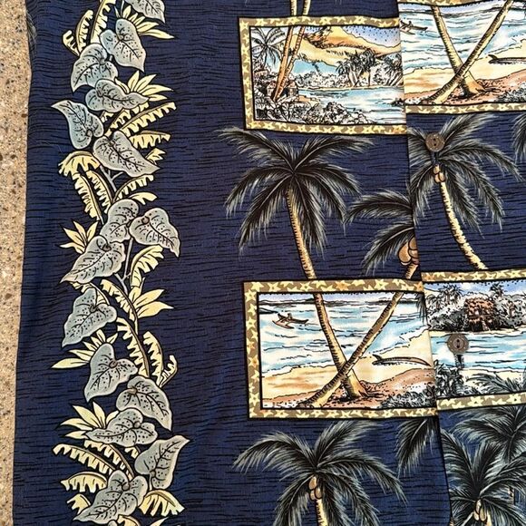 ROYAL CREATIONS Vintage Cotton Hawaiian Button Down Short Sleeve Shirt - Picture 6 of 11